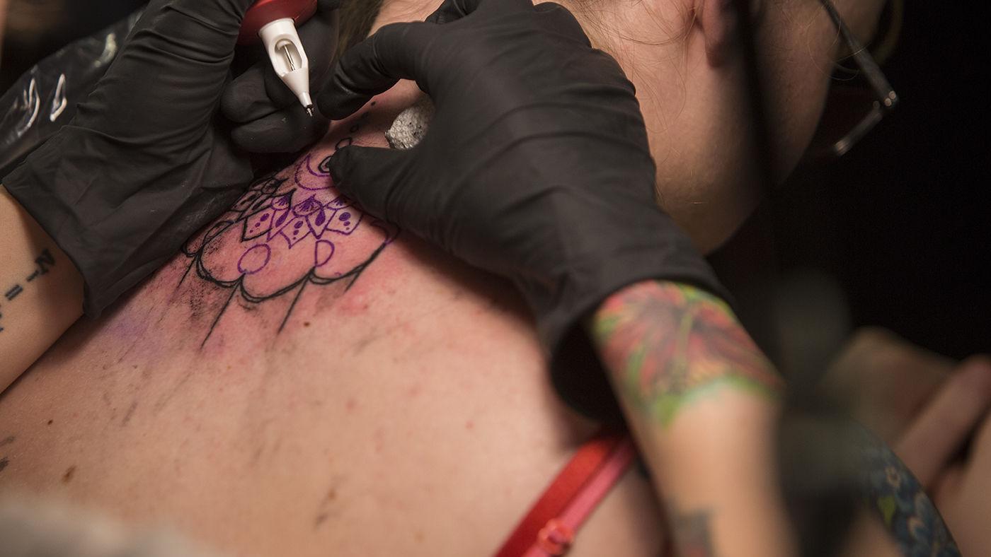 Tattoo Parlors Offers Eclipse Deals To Ink Lovers Casper Trib Com
