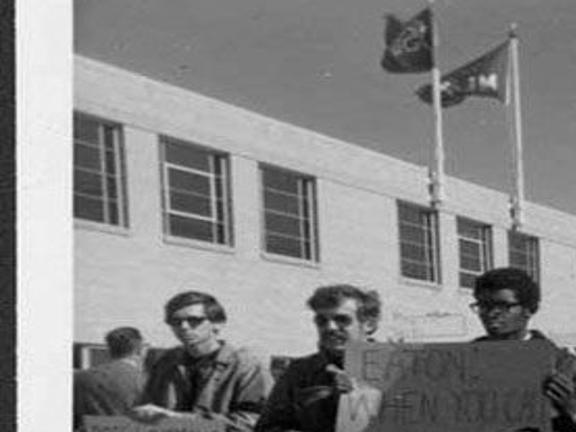 Cbs Sports Documentary On Black 14 To Premiere Saturday Night Football Trib Com