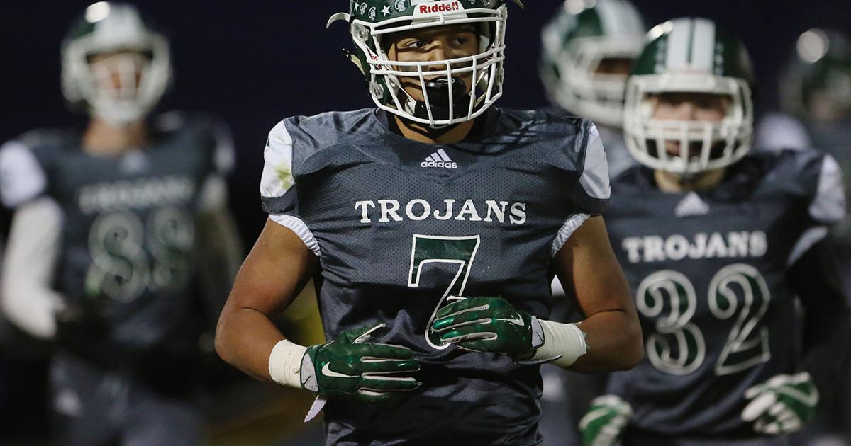 Photos Kelly Walsh Trojans strike down Thunder Basin