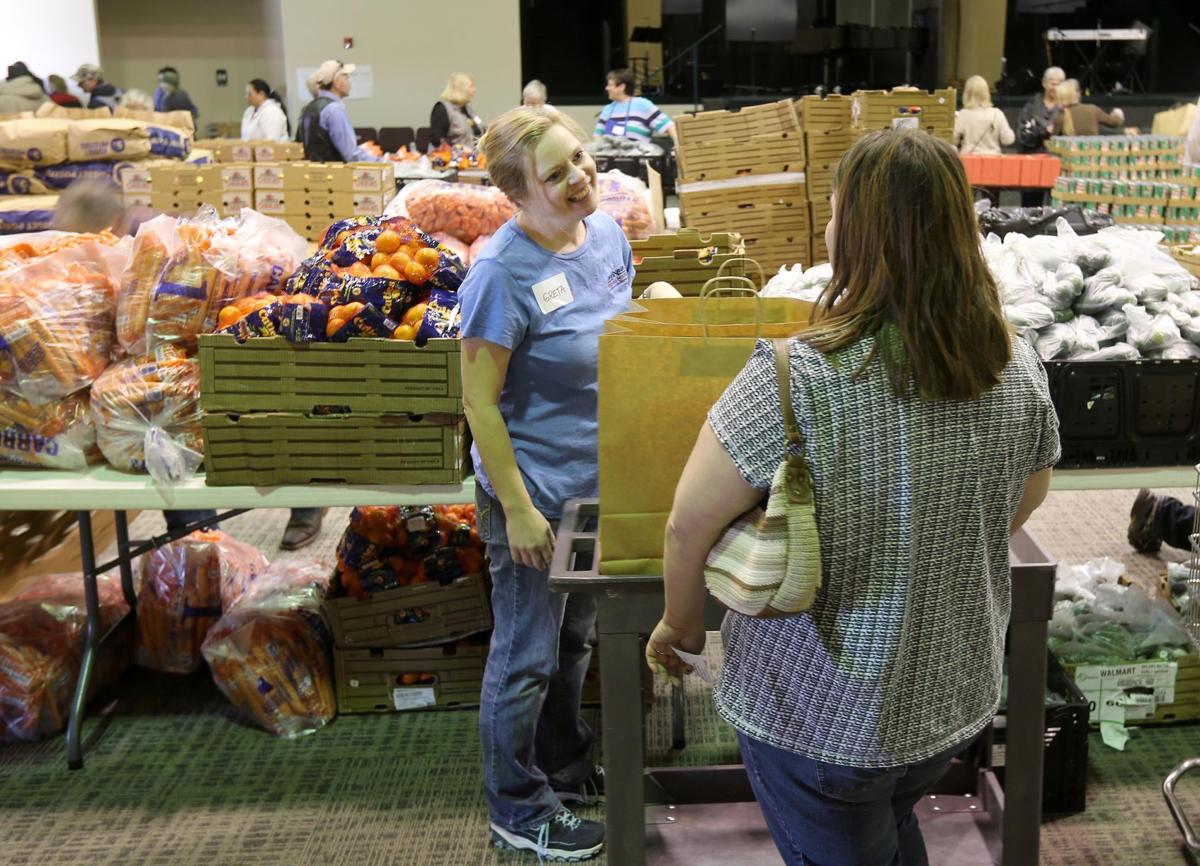 Record Breaking Number Of Casper Residents Receive Thanksgiving Meal Help Casper Trib Com