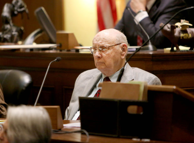 The Right Words Legislature s Reading Clerks Keep Lawmakers On Track 