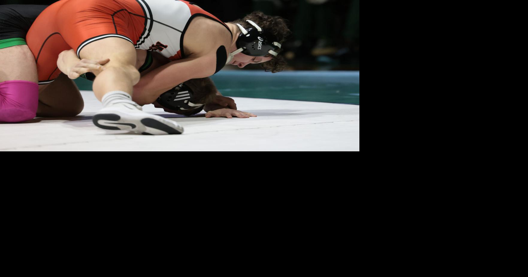 Kelly Walsh hosts Class 4A West Regional wrestling ahead of state meet