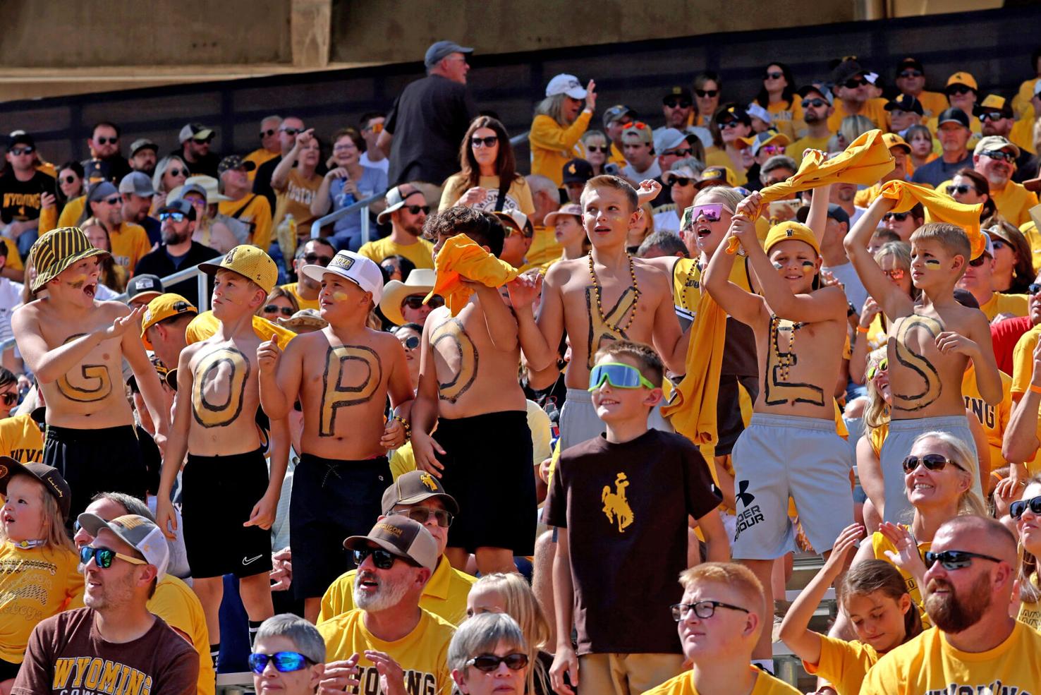 Wyoming unveils Week 1 depth chart