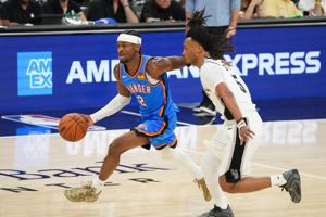BASKETBALL-NBA-SAS-OKC/