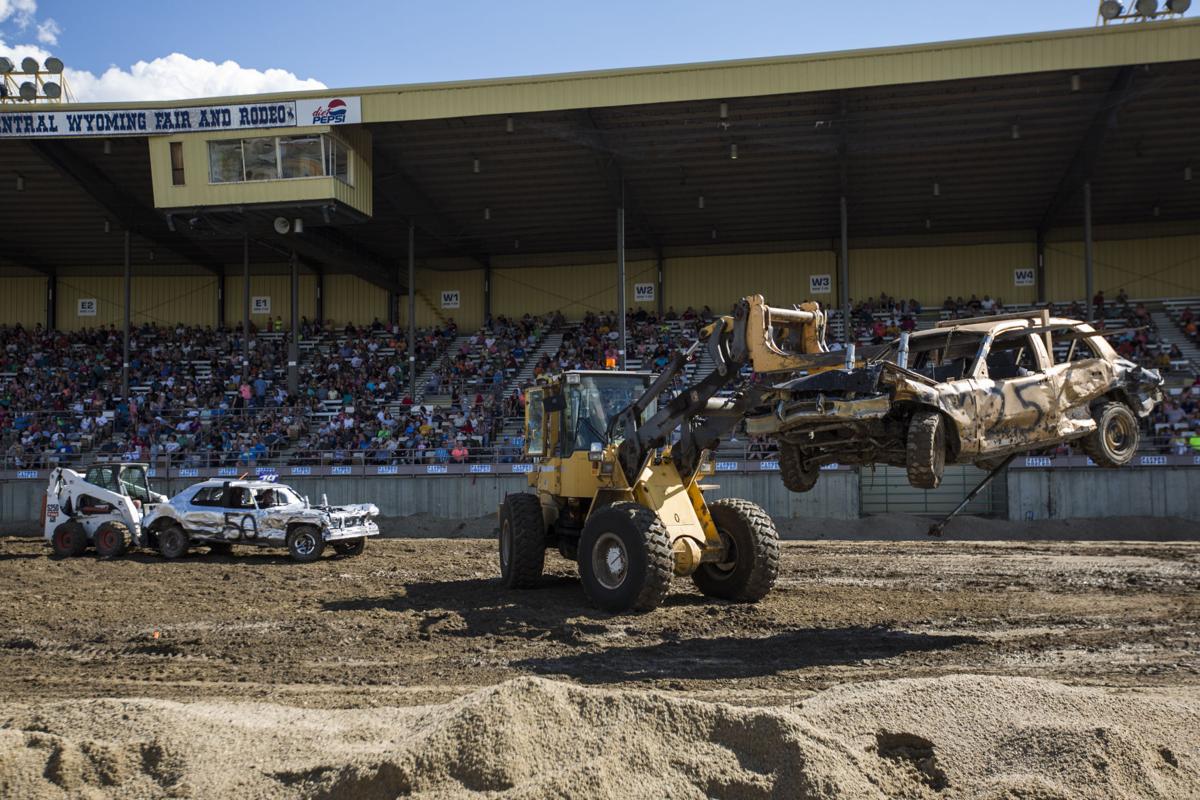 Photos Demolition derby at the fair Casper