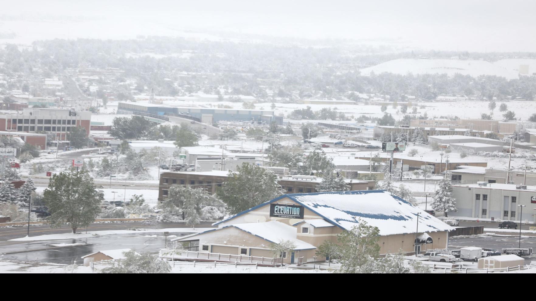 More Than 12 000 Without Power Following Heavy Snows In Wyoming Wyoming News Trib Com