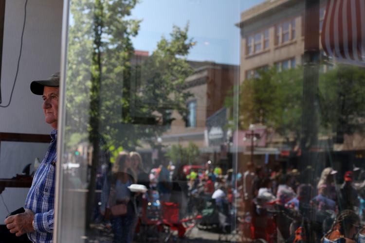 Casper parade celebrates 'Women in Wyoming' as families celebrate