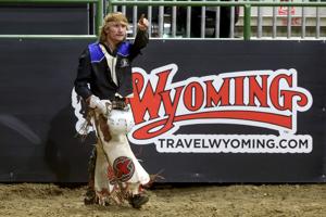 Hayden Welsh's 'blessed' run continues at College National Finals Rodeo