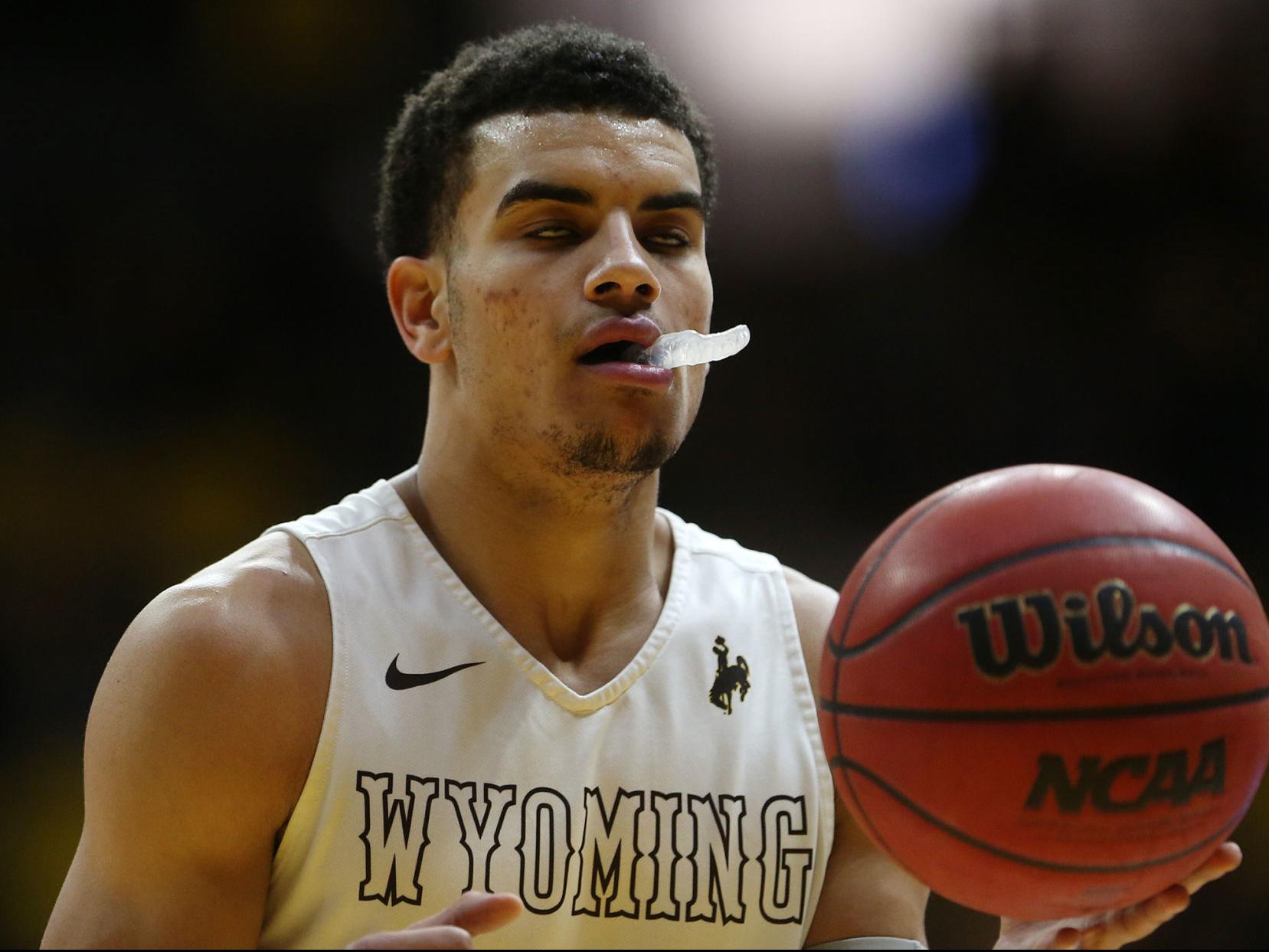 Wyoming Men S Basketball Seeks First Road Win Against Unlv In 15