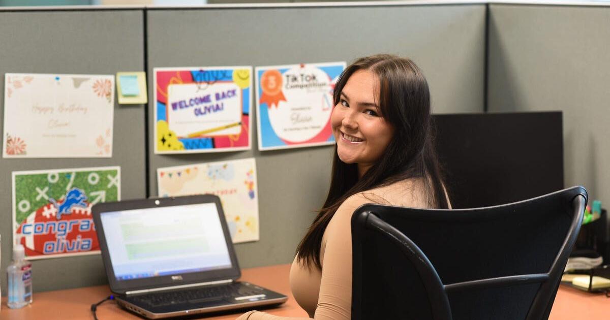 College grads can double their odds of finding a job by doing this
