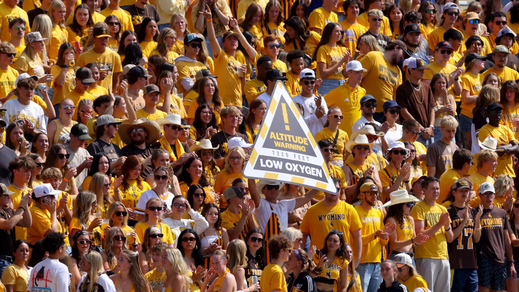 Mountain West announces media-rights deal thru 2032