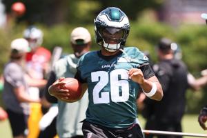 Philadelphia Eagles running back Saquon Barkley (26) runs drills during minicamp at Jefferson Health Training Complex.