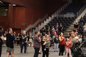 091226-nws-stairclimb-2.JPG