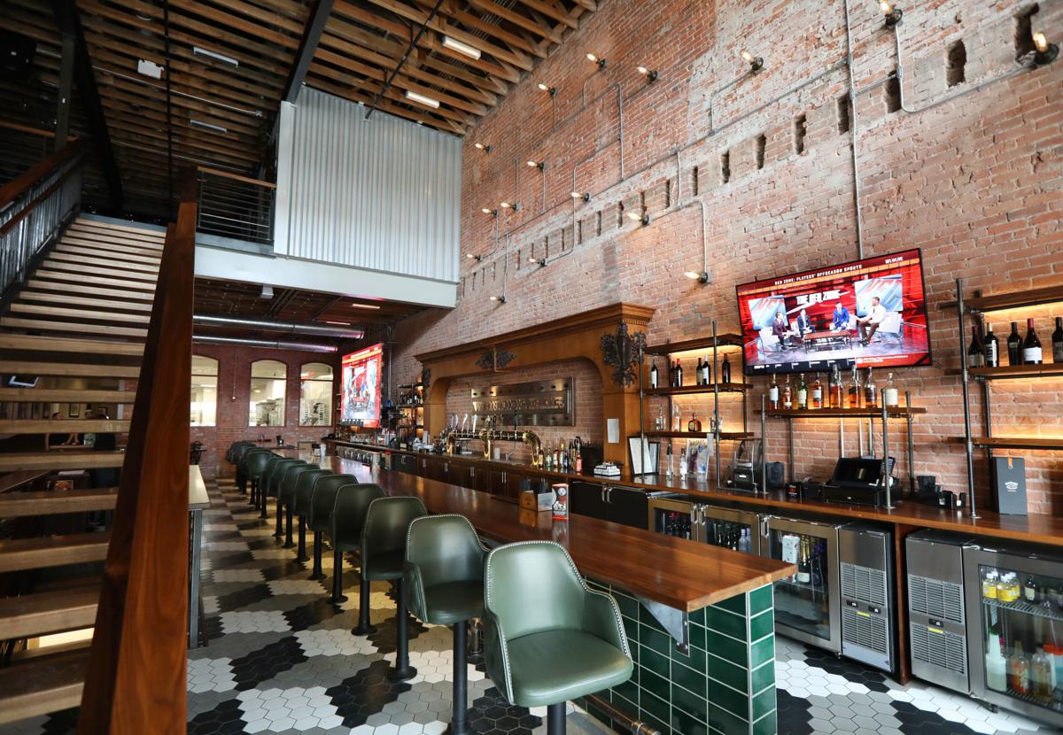 Steakhouse chain moving into Wonder Bar location confirms it will open