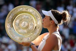 Linda Noskova regroups to capture first Wimbledon title
