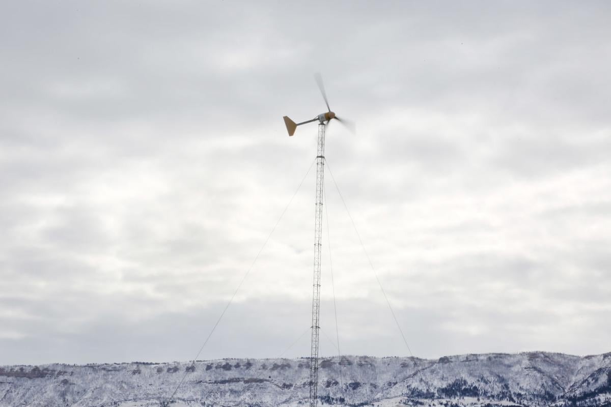 18 blowover crashes reported in Wyoming amid winds that have topped
