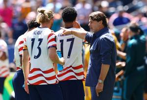 SOCCER-WORLDCUP-USA-AUS/