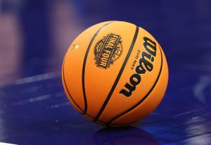 BASKETBALL-NCAAW/