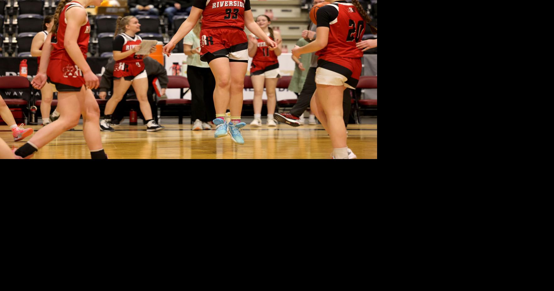 Riverside girls advance to semifinals of state basketball