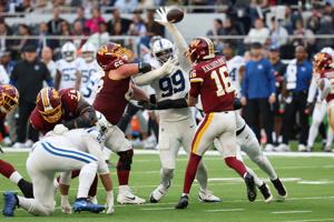 FOOTBALL-NFL-WAS-IND/