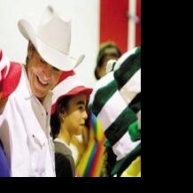 Cowboy, singer LeDoux dies in Casper