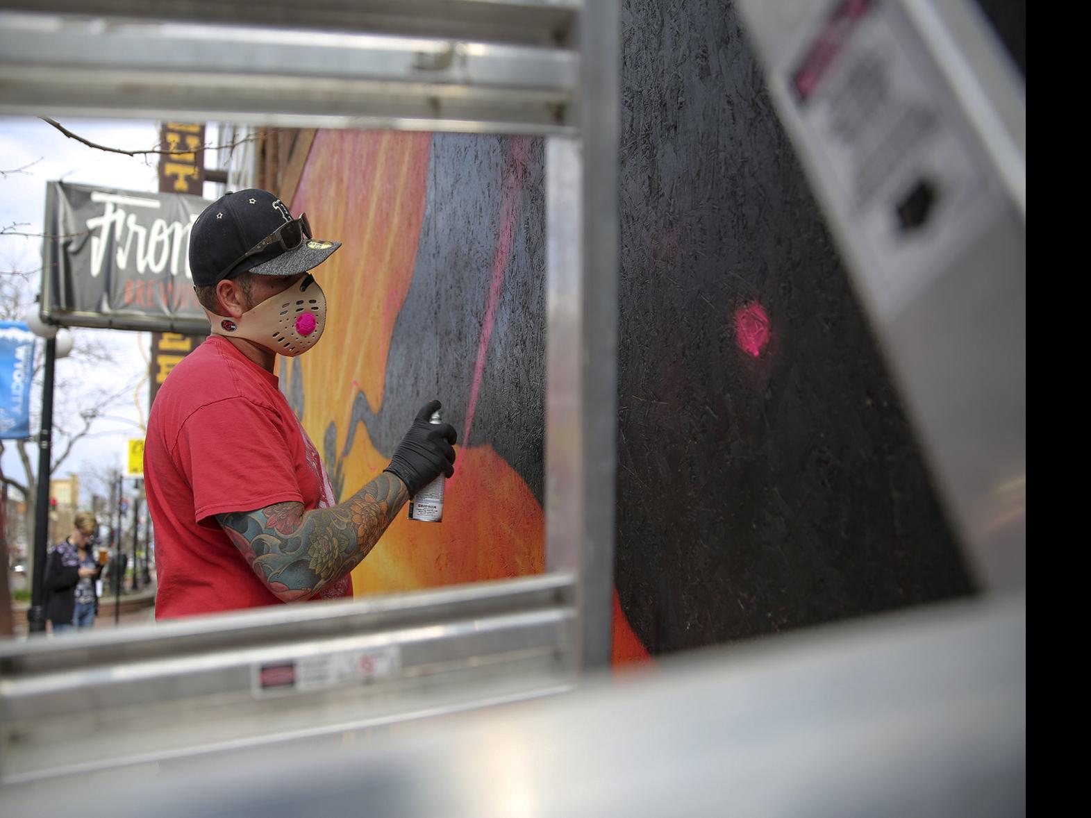 Spray Paint Artist Brings Color To Casper Casper Trib Com