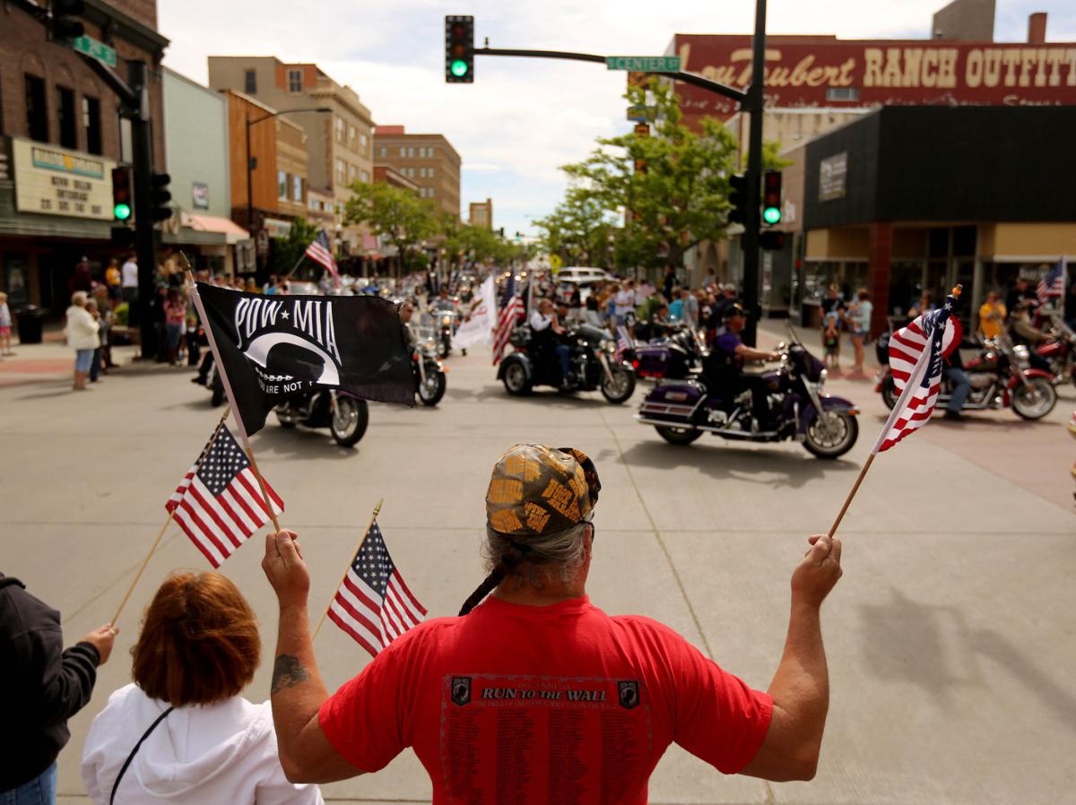 Lyrics to on veterans day