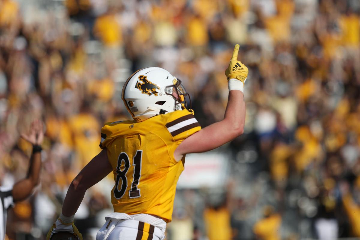 Wyoming tight end Treyton Welch looking to make more plays in Cowboys'  passing game