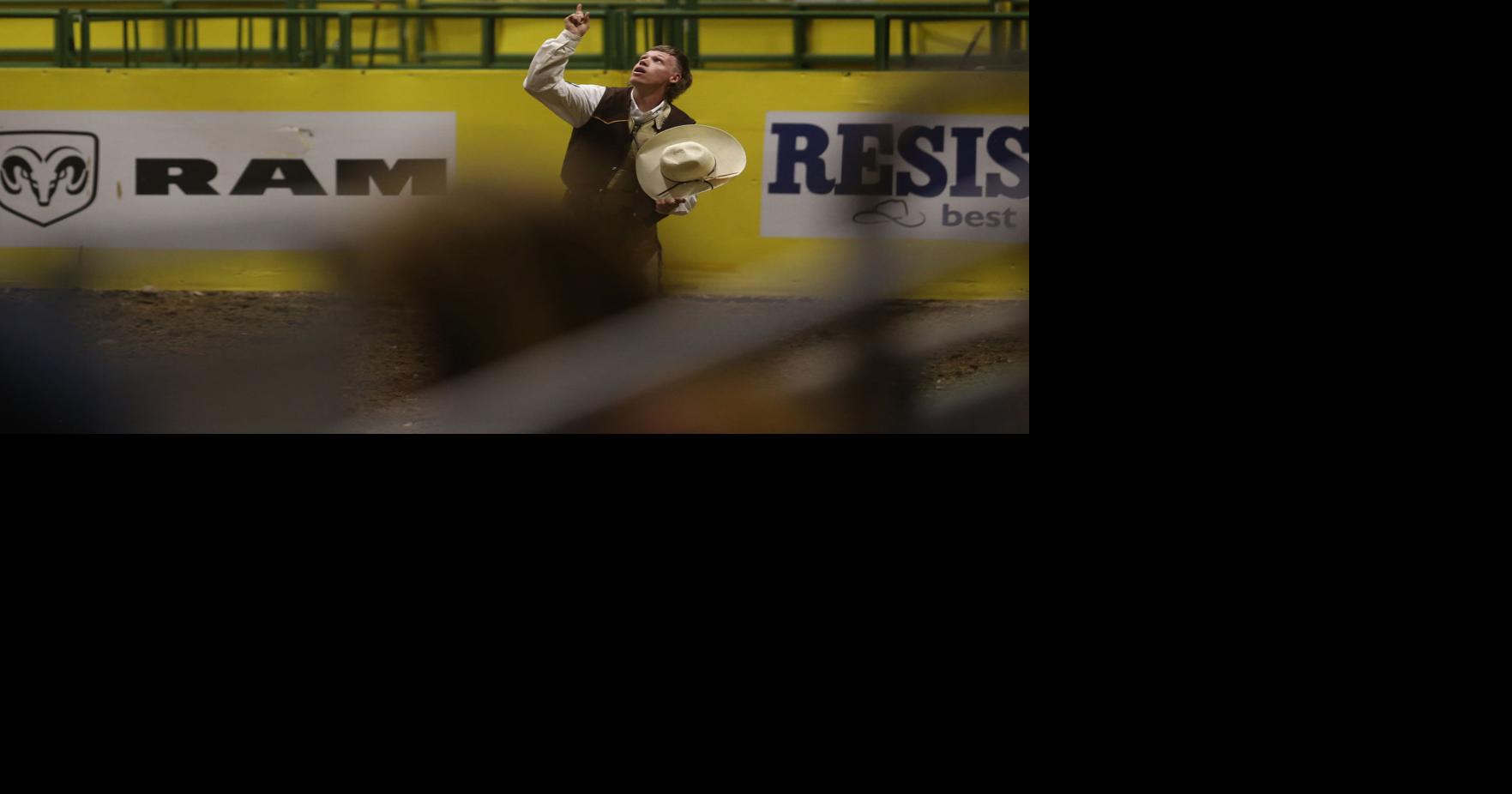 University of Wyoming men's rodeo team leads national standings