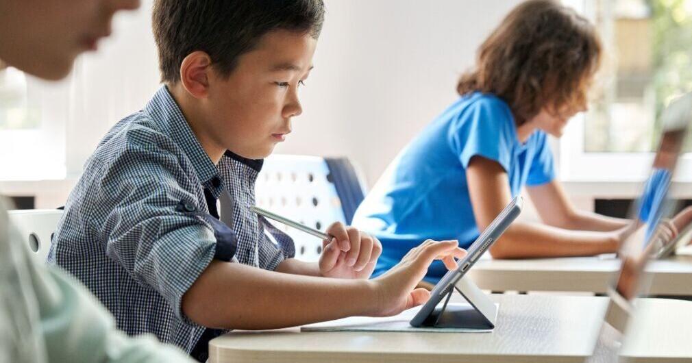Educators innovate ways to use Artificial Intelligence - Vimarsana News