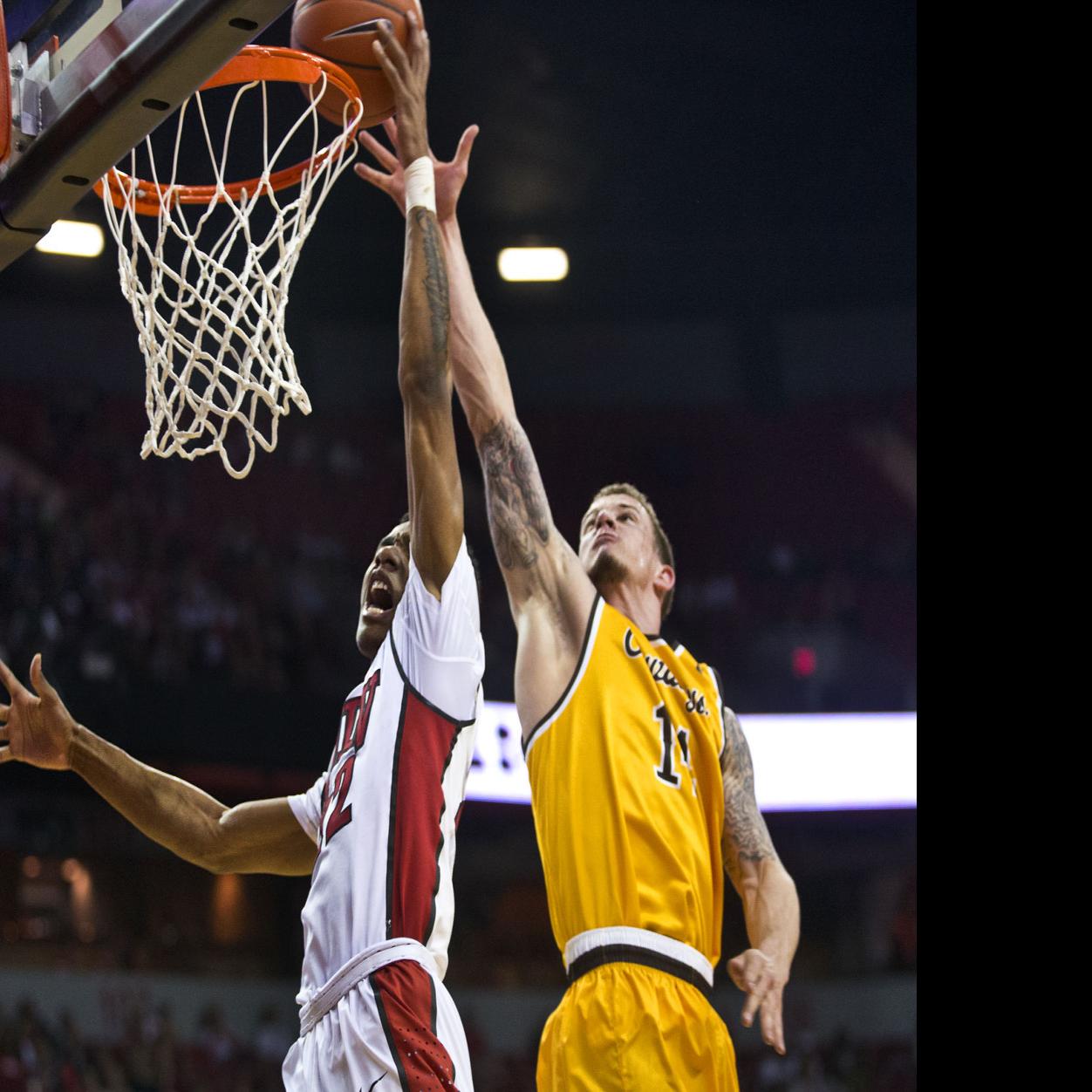 Wyoming Men S Basketball Ties Converge At Chaparral High School In