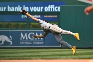 BASEBALL-MLB-WAS-PIT/