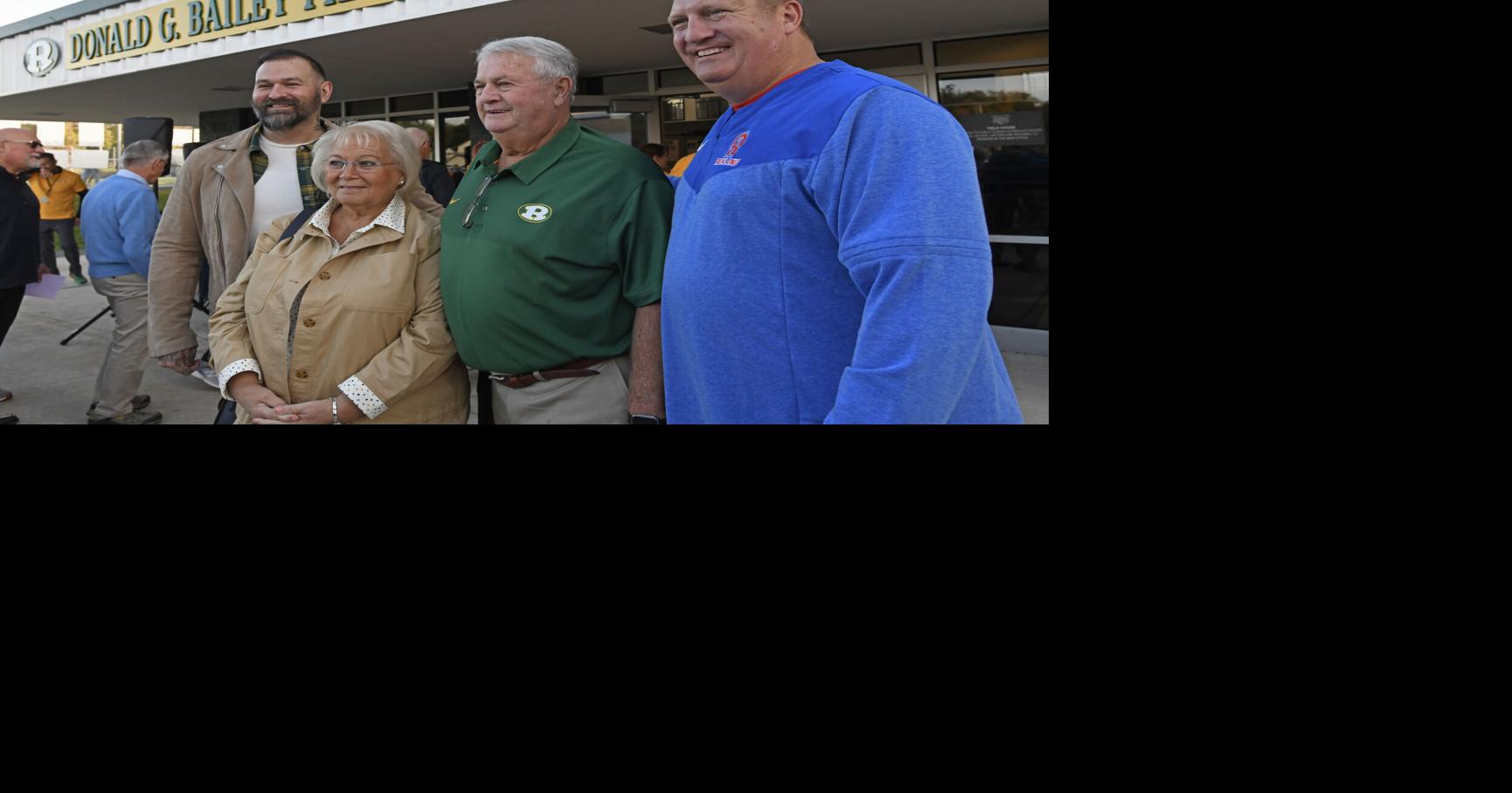 'Greatest Ranger of all time': Former Forest Hills coach, educator Don Bailey dies at 74