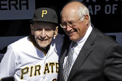 Pirates welcome Kent Tekulve, Elroy Face, Bob Friend, and Dick