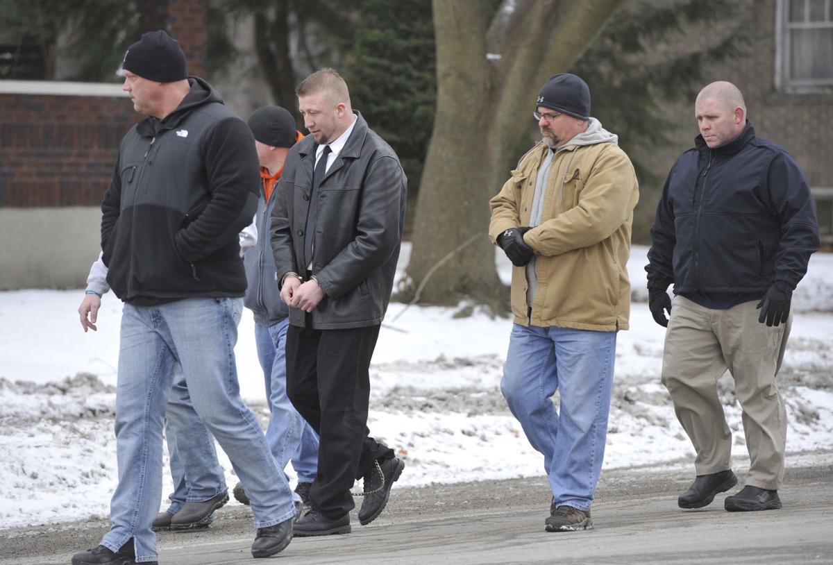 'I was running for my life,' accused copkiller says on witness stand