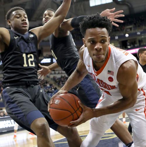 Clemson Tops Pitt 67 60 To End 6 Game Losing Streak Sports