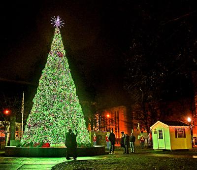 christmas stroll tree tribdem hometown throughout animation nov run central park