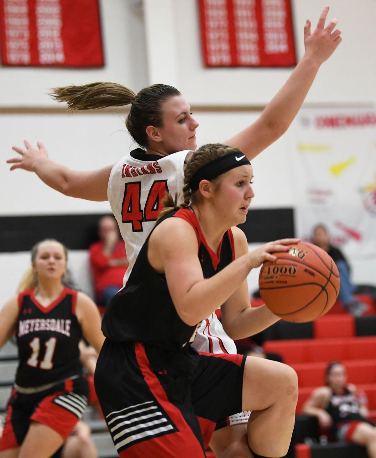 Lauren Kretchman-Lizzy Smith