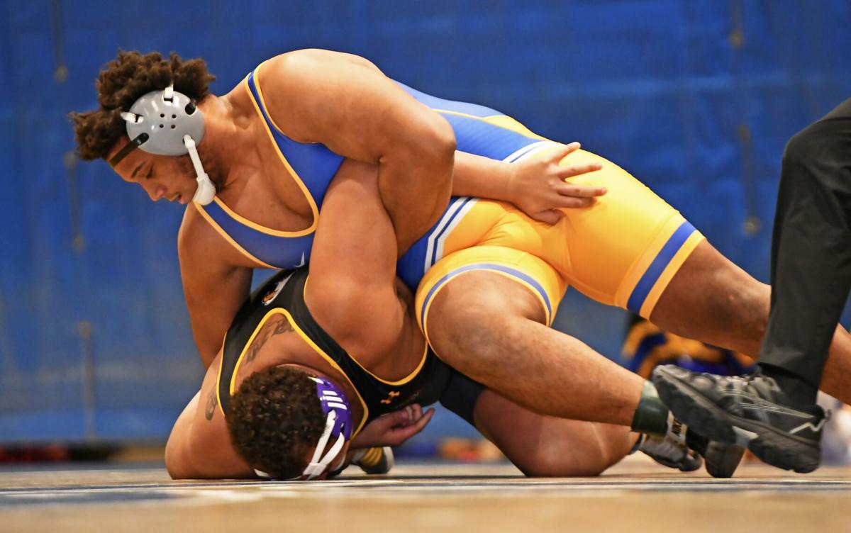 How this year's college wrestling pinning wars have helped shape the Most  Dominant wrestler rankings