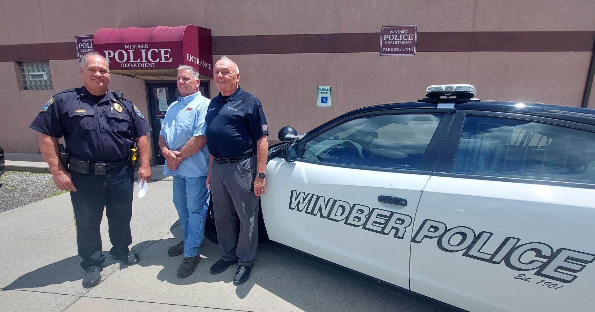 Donations cut Windber police station cost, completes pavilion project at recreation park - Vimarsana News