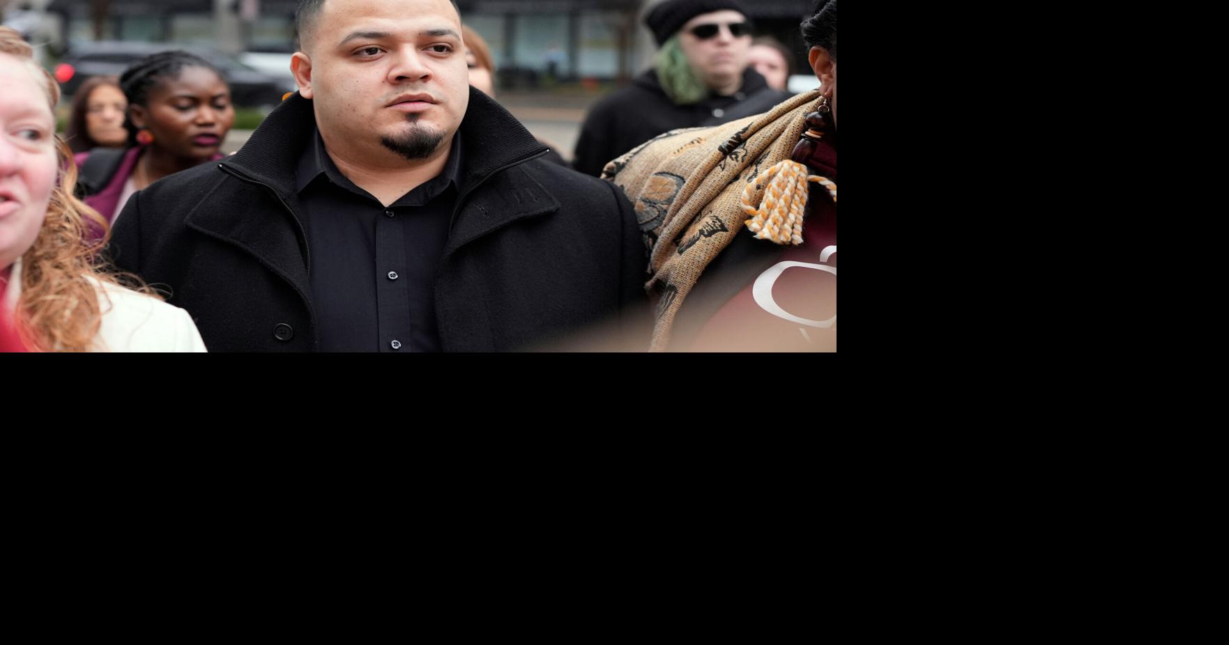 Kilmar Abrego Garcia asks U.S. judge in Tennessee to dismiss his criminal case, saying it's vindictive