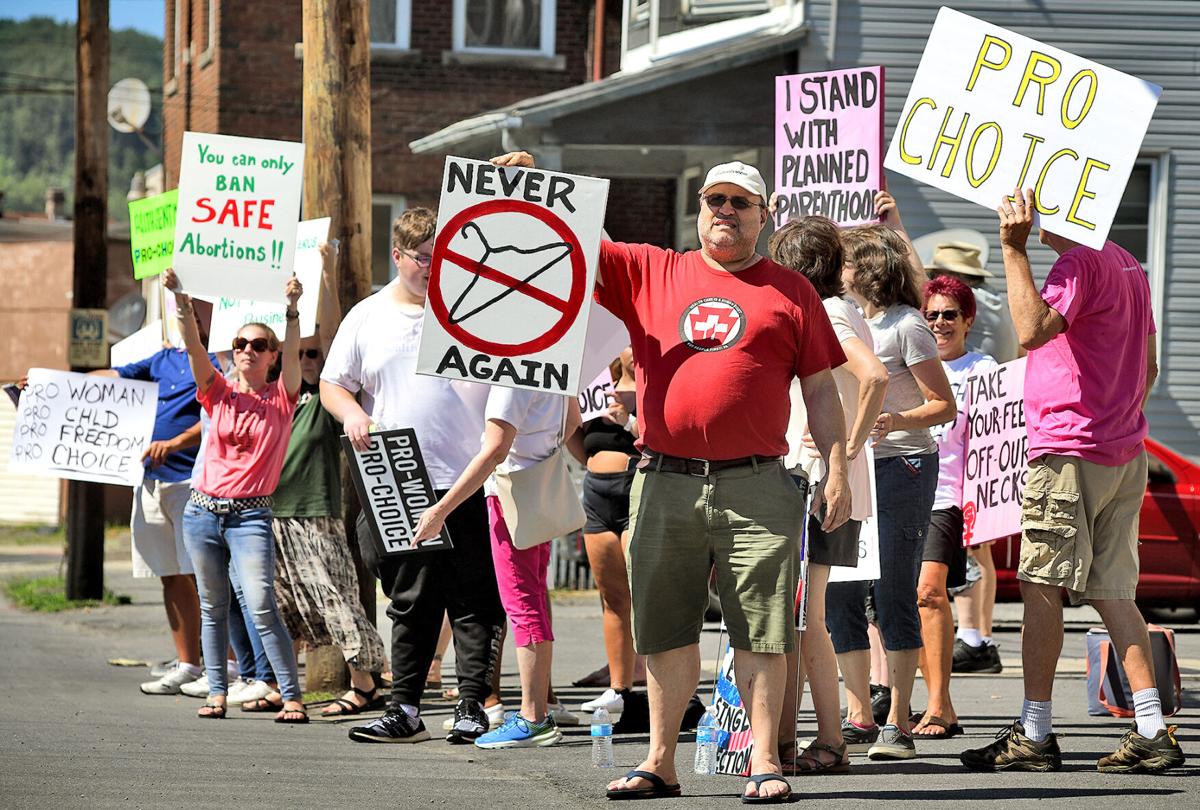 Roe reaction: Two women, 2 different perspectives on their abortions | News  | tribdem.com