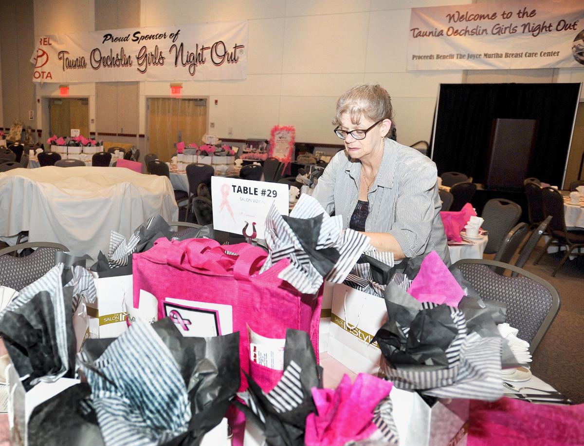 Show Of Support Hundreds Of Women Expected For Girls Night Out