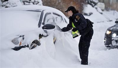 Blizzard Stricken East Digs Out Amid Forecast 2nd Guessing News