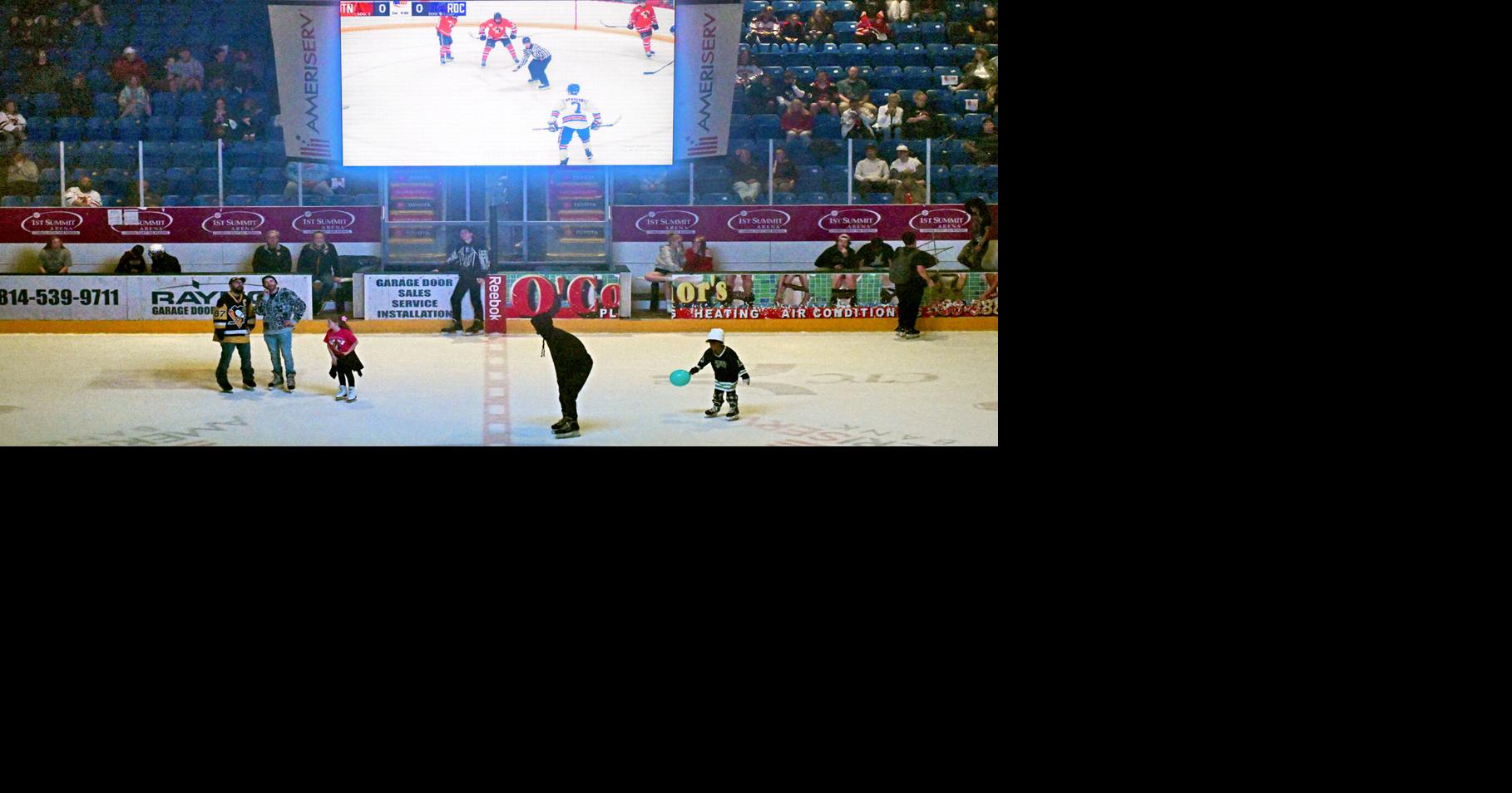 PHOTO GALLERY | Tomahawks watch party sees season end in OT loss at Rochester