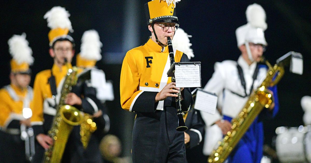 Strike Up the Band | Conemaugh Valley, Ferndale co-op music group emulate gridiron battle for halftime show