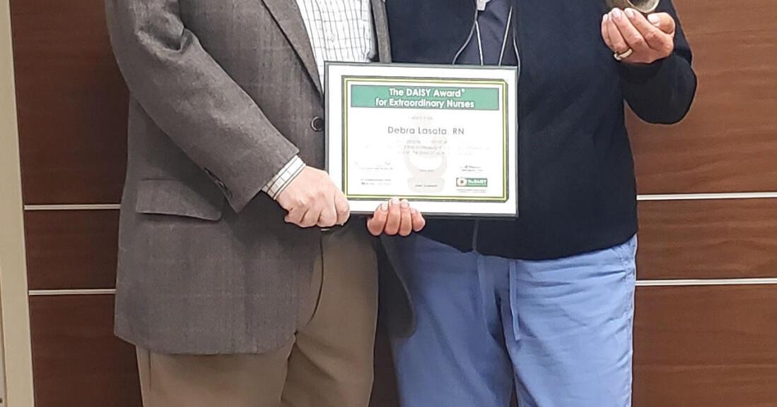 ER nurse honored for excellence - Vimarsana News
