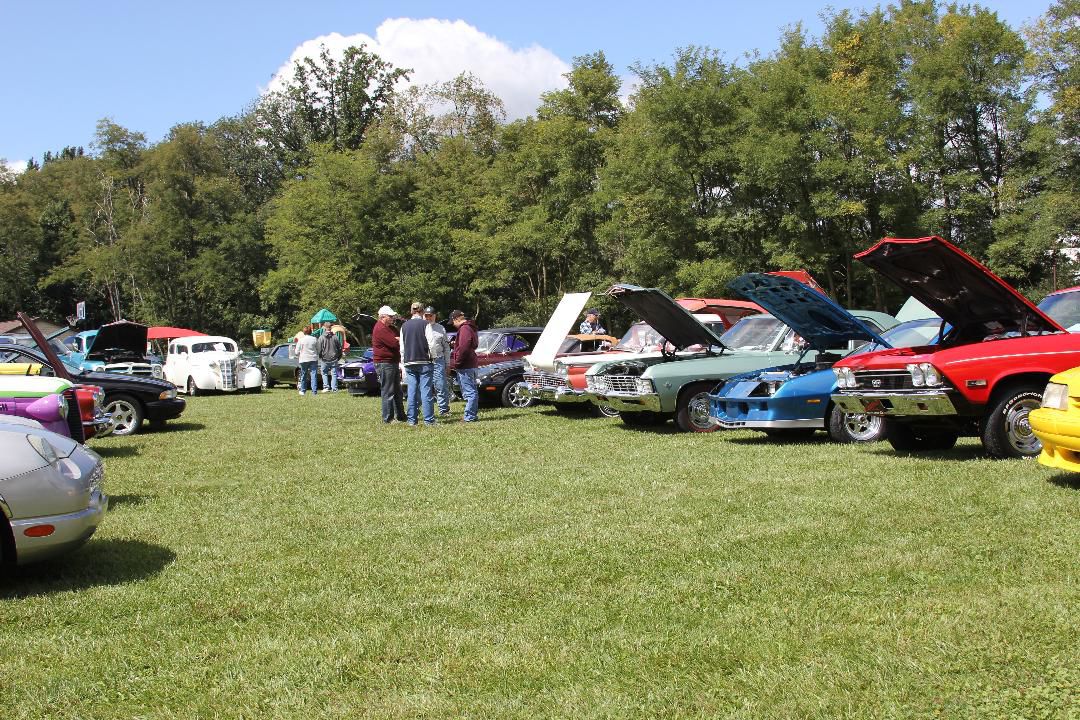 Super Car Cruise Show To Benefit Local Charities News Tribdem Com