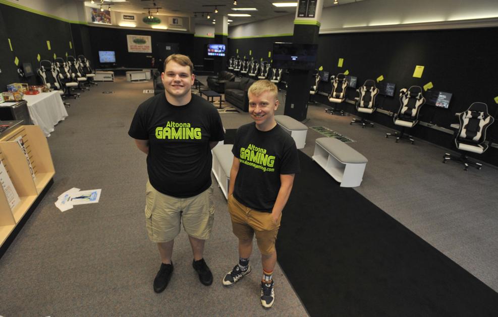 Galleria Gaming Local Gamers Open Site At Mall Drawing Players From Across The Region News Tribdem Com Galleria Mall Fortnite Tournament Galleria Mall Fortnite Tournament Galleria Gaming Local Gamers Open Site At Mall Drawing Players From Across The Region News Tribdem Com