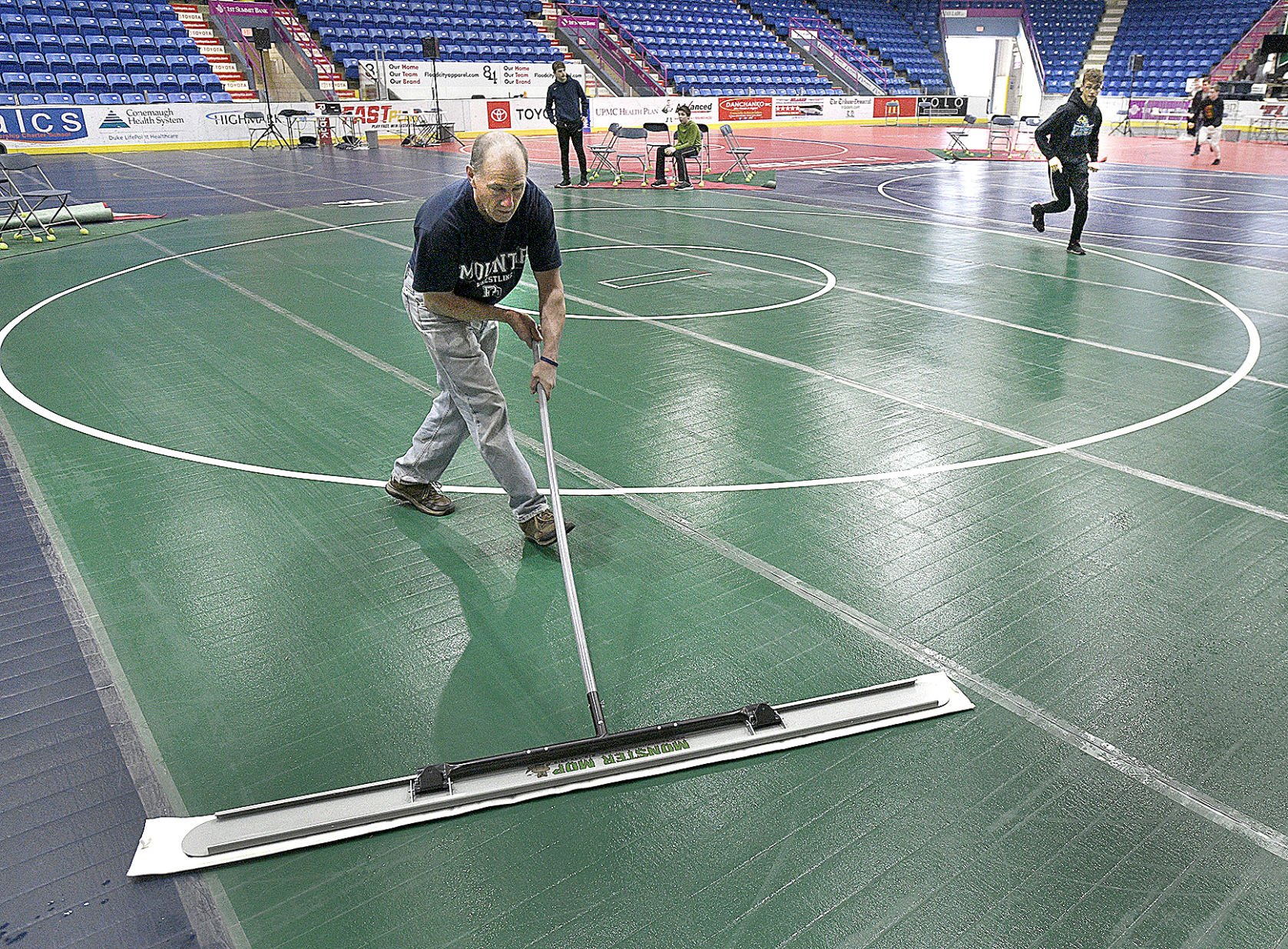 wrestling mats los angeles